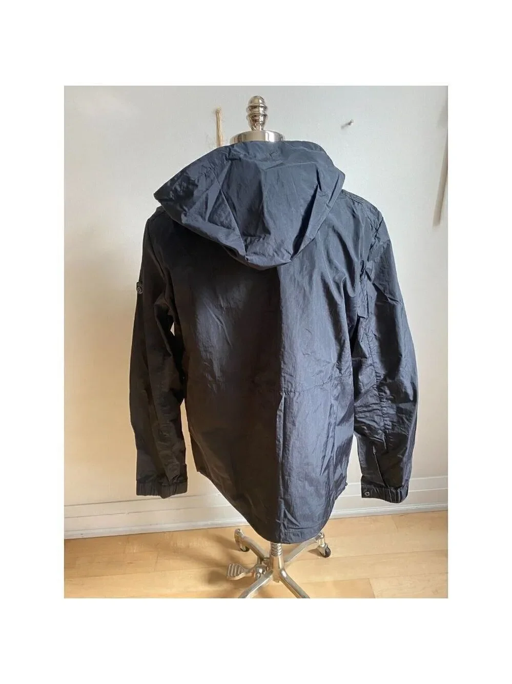 Point Zero BNWT Mens black 